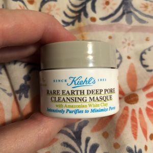 Kiehl’s Rare Earth Deep Pore Cleansing Mask Mini